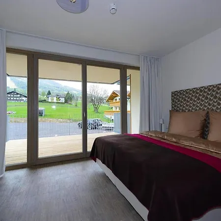 Apartment Building Alpenrock,