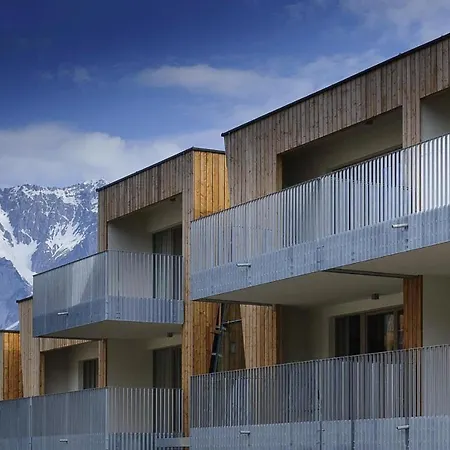 Apartman Building Alpenrock,
