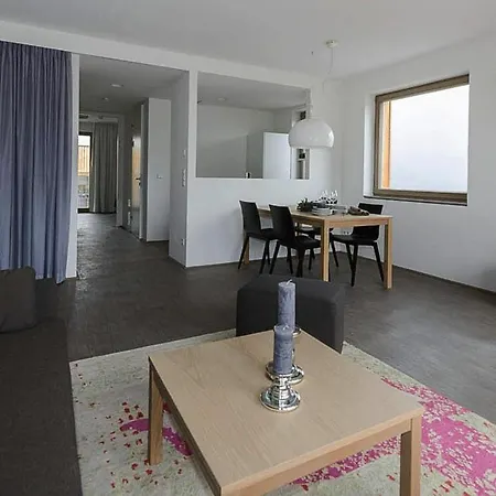 Apartman Building Alpenrock,
